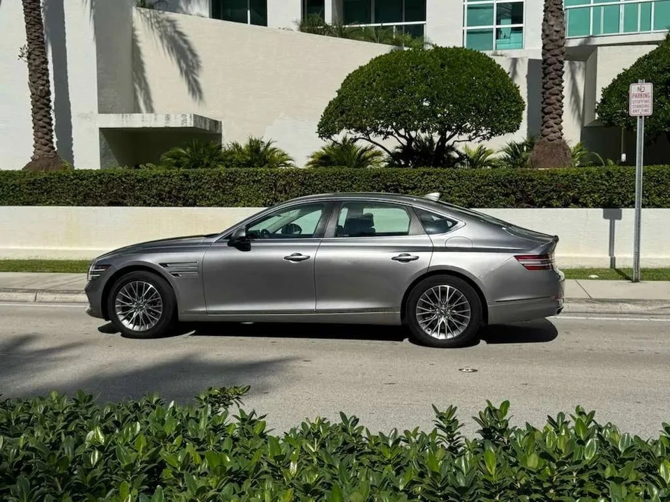 2022 Genesis G80 - Image 11 of 12