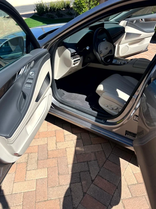 2022 Genesis G80 - Image 10 of 21