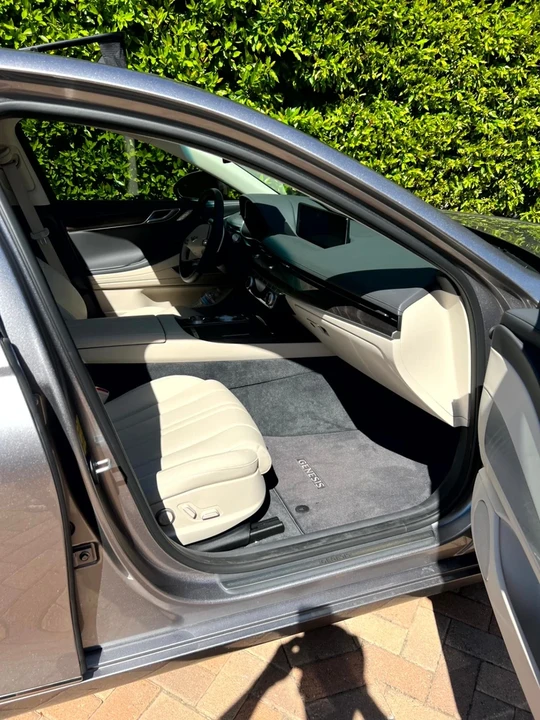 2022 Genesis G80 - Image 7 of 21