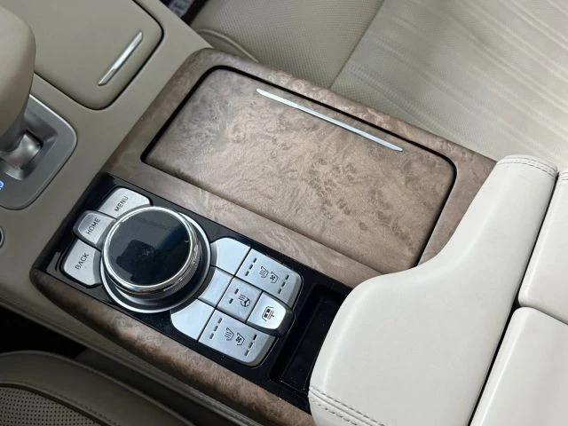2022 Genesis G90 - Image 9 of 12