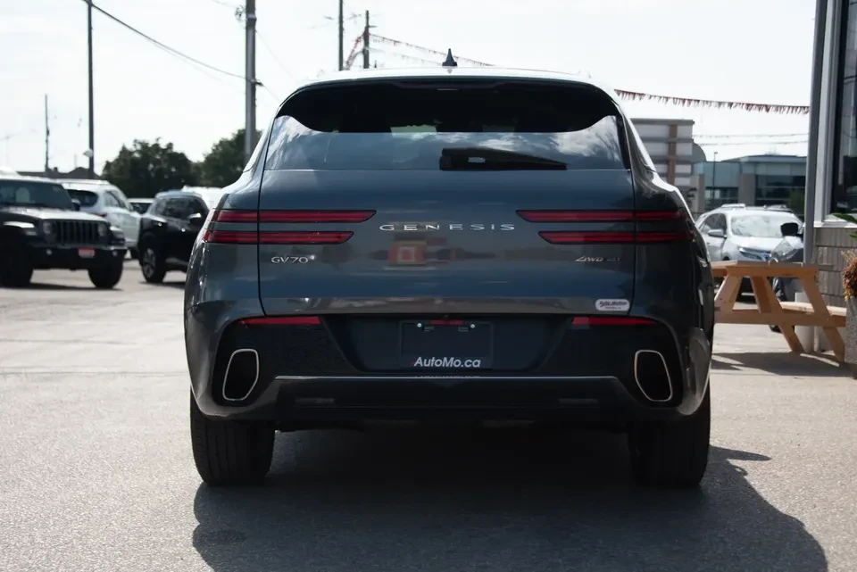 2022 Genesis GV70 - Image 3 of 8