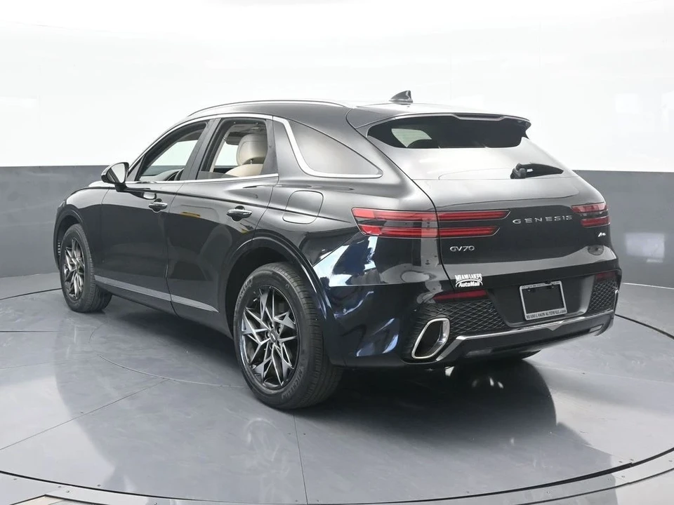 2022 Genesis GV70 - Image 4 of 12