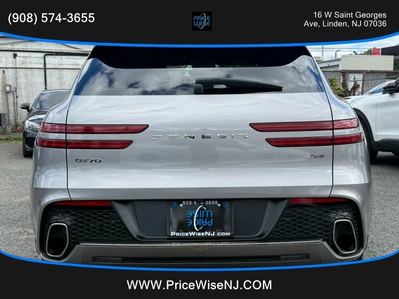 2022 Genesis GV70 - Image 5 of 12