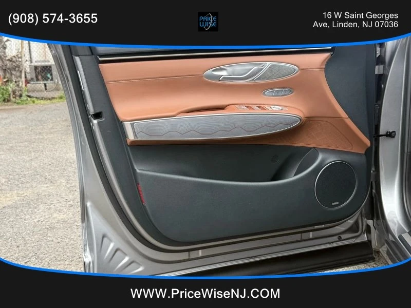 2022 Genesis GV70 - Image 7 of 12