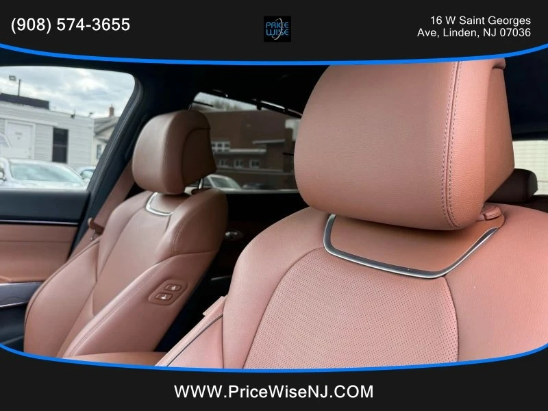 2022 Genesis GV70 - Image 10 of 12