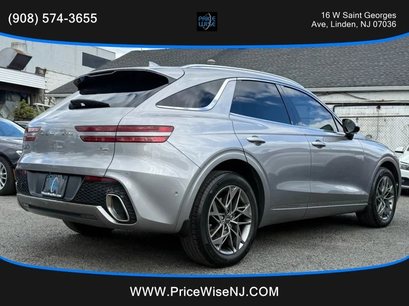 2022 Genesis GV70 - Image 6 of 12