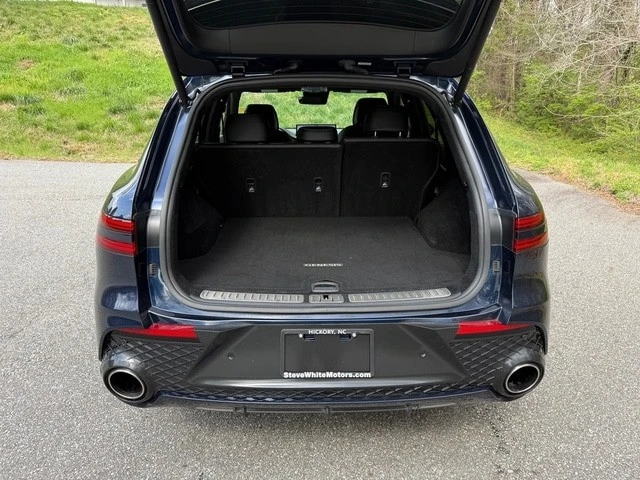 2022 Genesis GV70 - Image 15 of 21