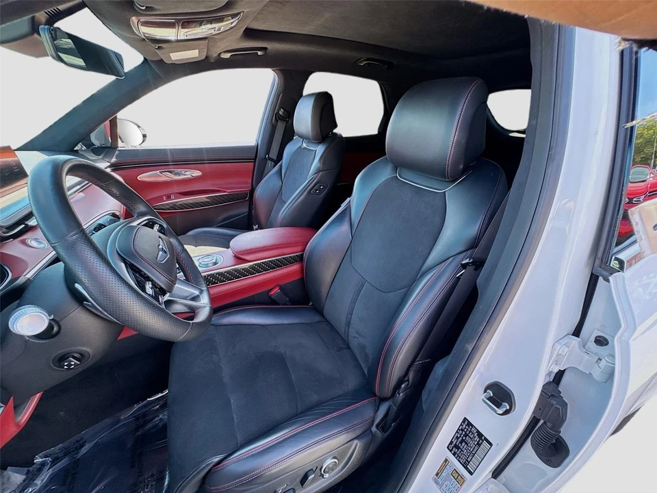 2022 Genesis GV70 - Image 19 of 21