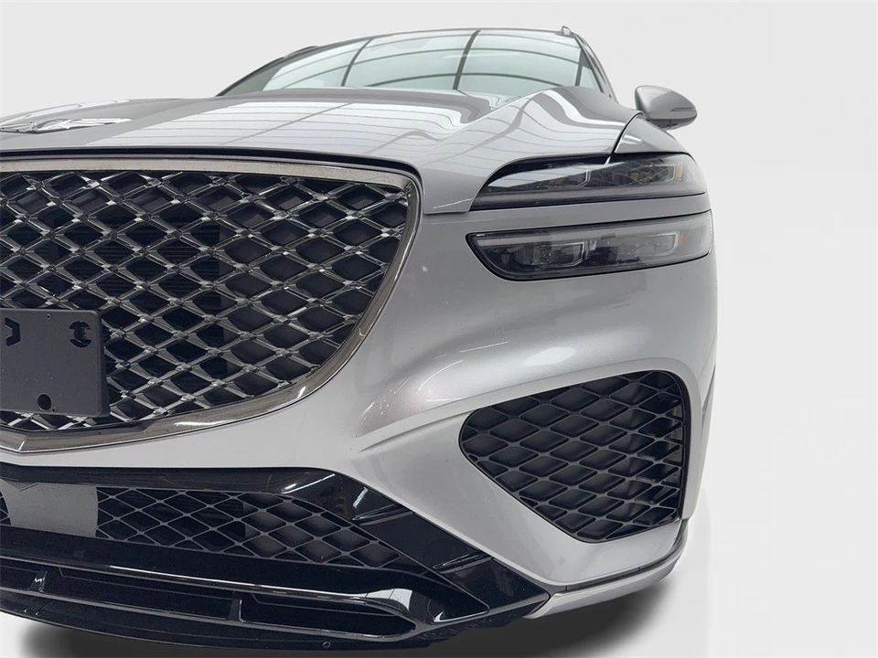 2022 Genesis GV70 - Image 5 of 12