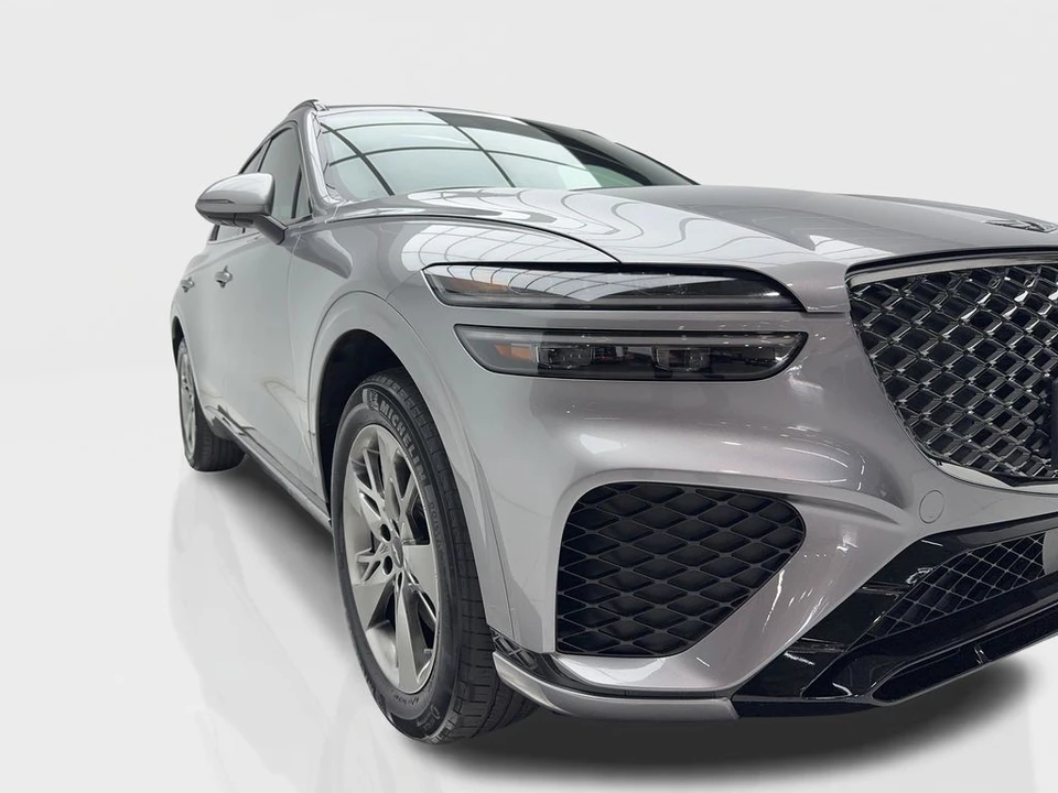 2022 Genesis GV70 - Image 2 of 12