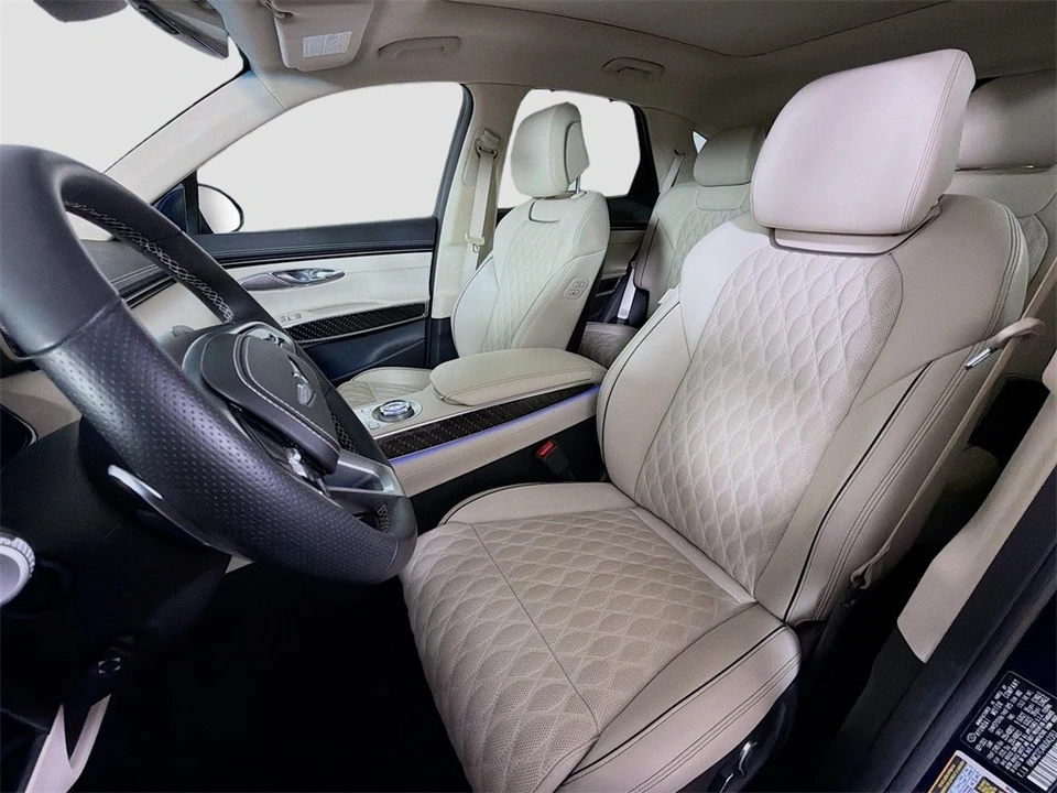 2022 Genesis GV70 - Image 12 of 12