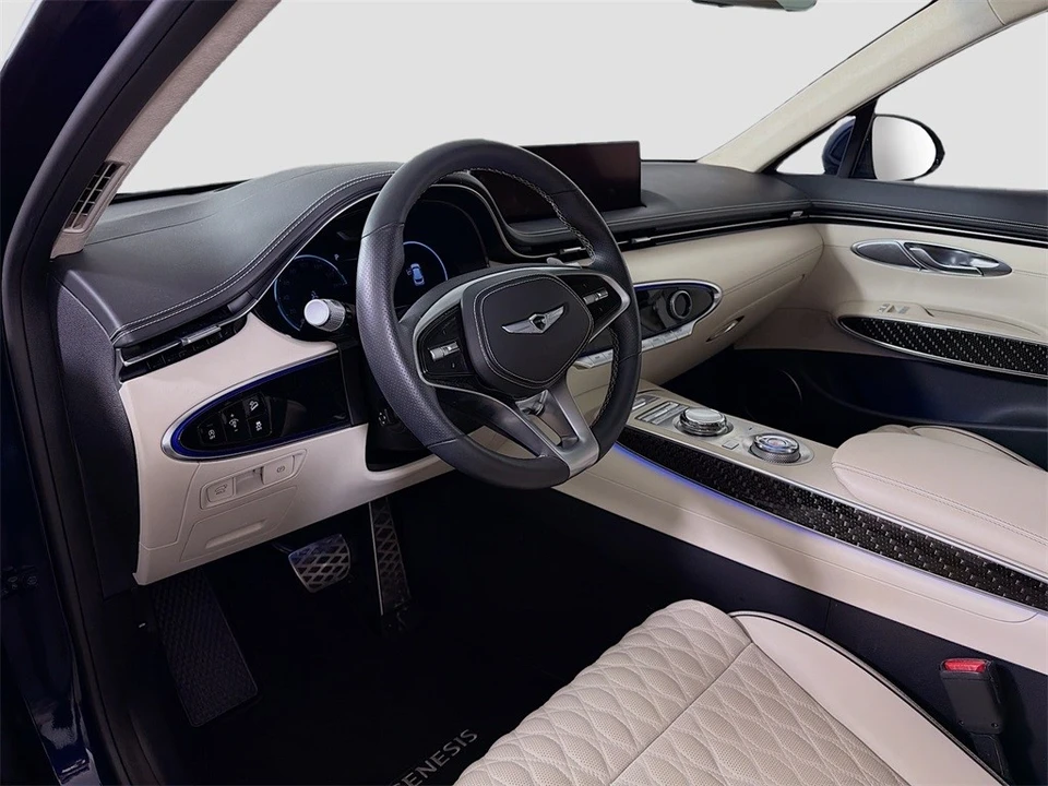 2022 Genesis GV70 - Image 10 of 12