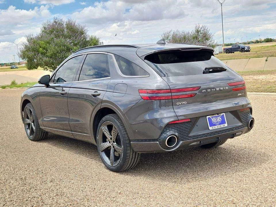 2022 Genesis - Image 2 of 14