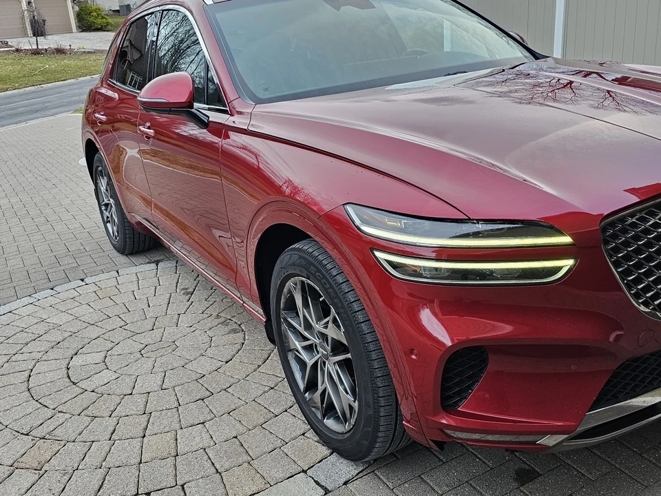 2022 Genesis GV70 - Image 3 of 15