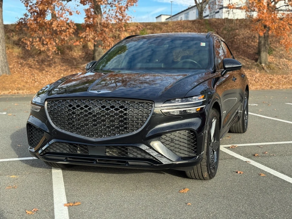 2022 Genesis GV70 - Image 3 of 12