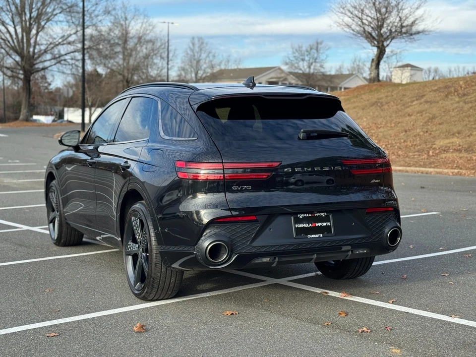 2022 Genesis GV70 - Image 8 of 12