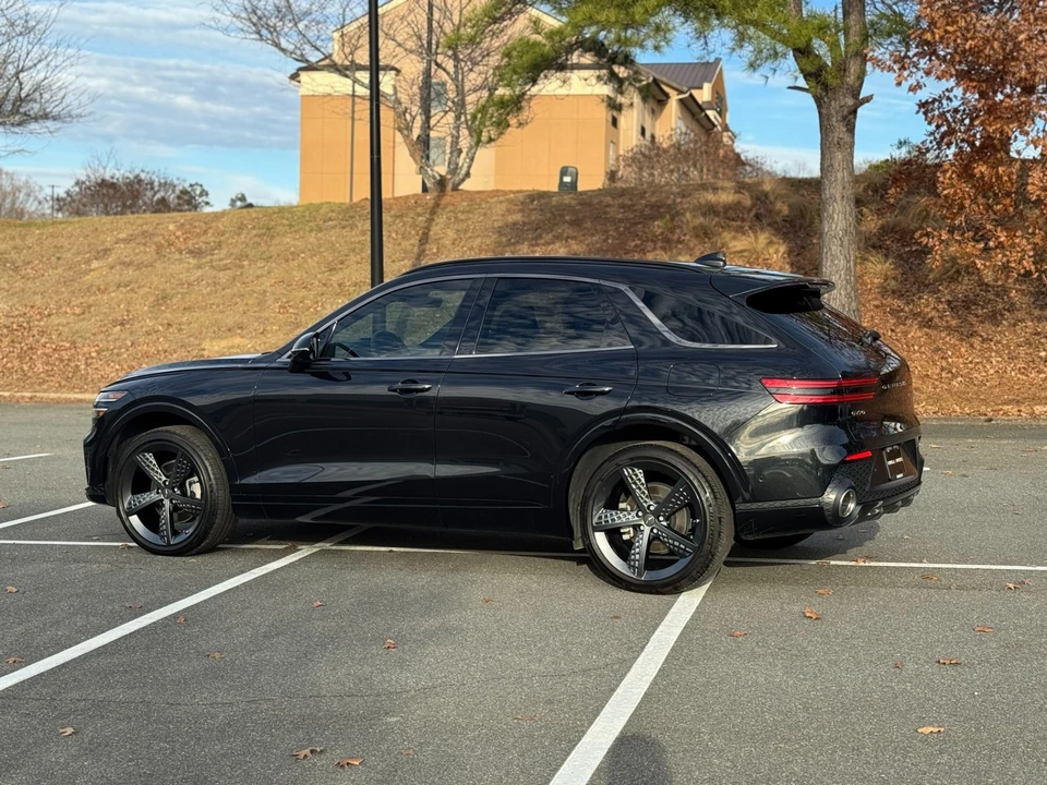 2022 Genesis GV70 - Image 7 of 12