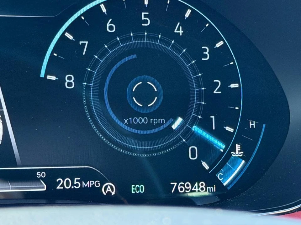 2022 Genesis GV70 - Image 14 of 21
