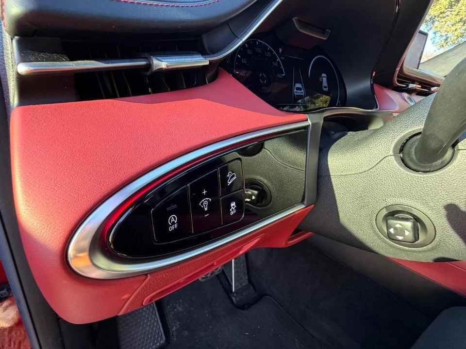 2022 Genesis GV70 - Image 12 of 21