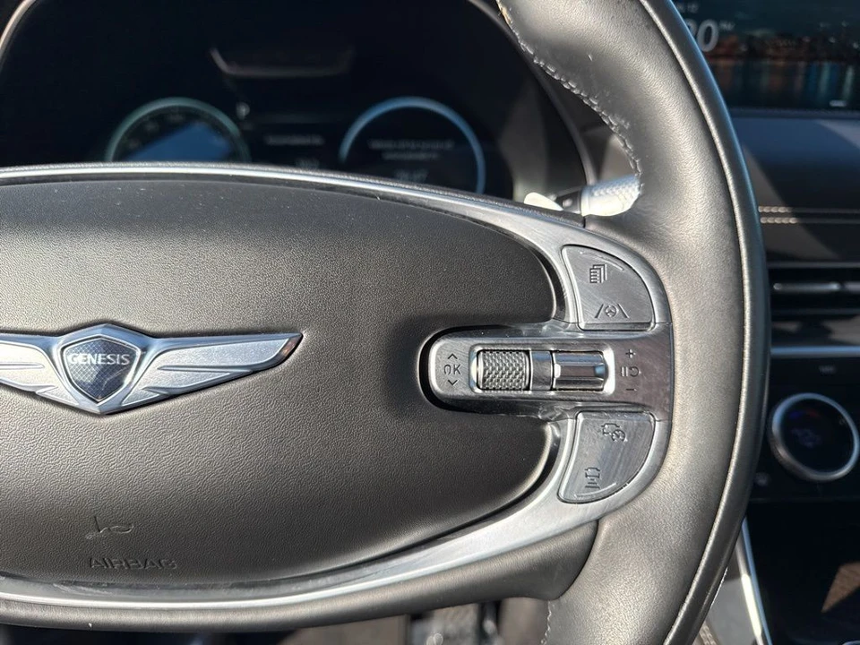 2022 Genesis GV80 - Image 18 of 21
