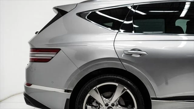2022 Genesis GV80 - Image 18 of 21