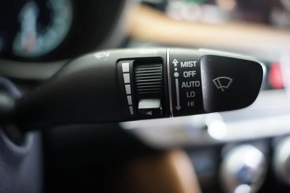 2022 Genesis G70 - Image 14 of 19