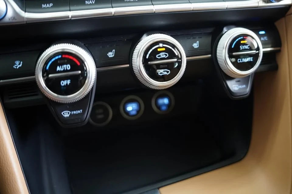 2022 Genesis G70 - Image 19 of 19