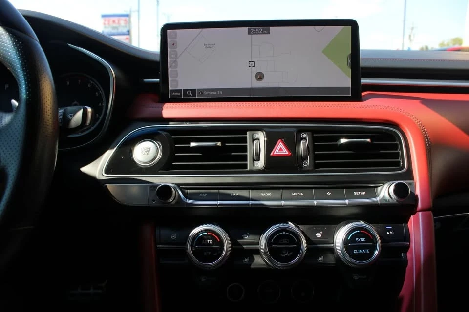 2022 Genesis G70 - Image 9 of 20