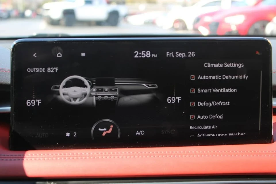2022 Genesis G70 - Image 10 of 20