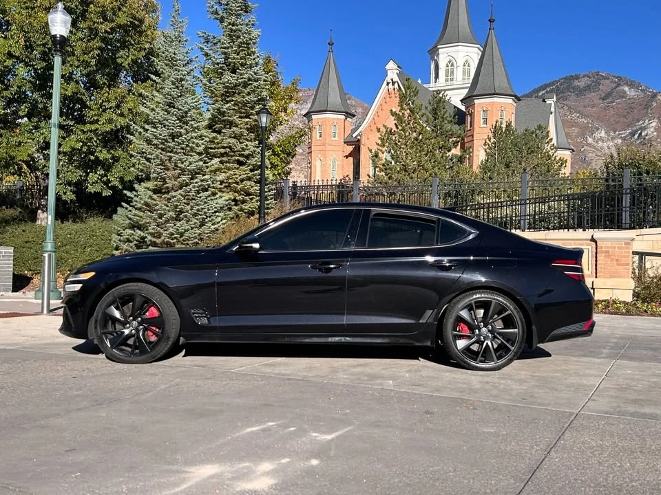 2022 Genesis G70 - Image 8 of 9
