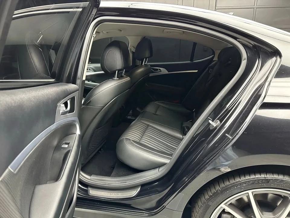 2022 Genesis G70 - Image 13 of 18