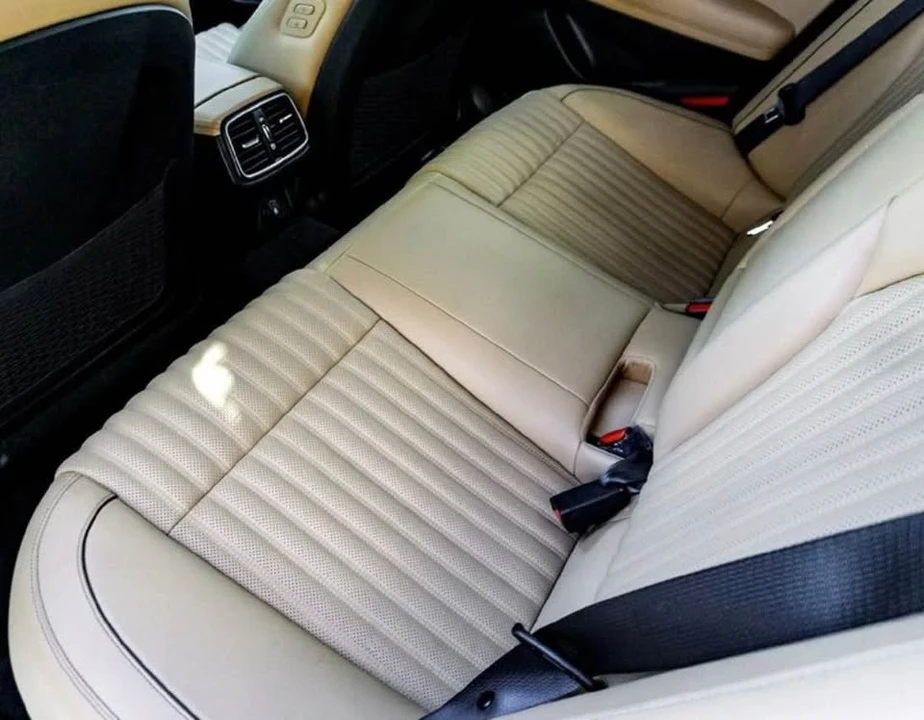 2022 Genesis G70 - Image 7 of 7