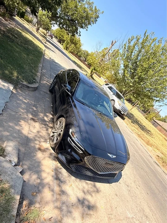 2022 Genesis G70 - Image 2 of 20