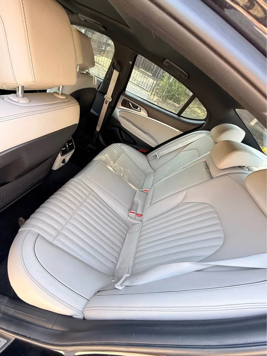 2022 Genesis G70 - Image 6 of 20