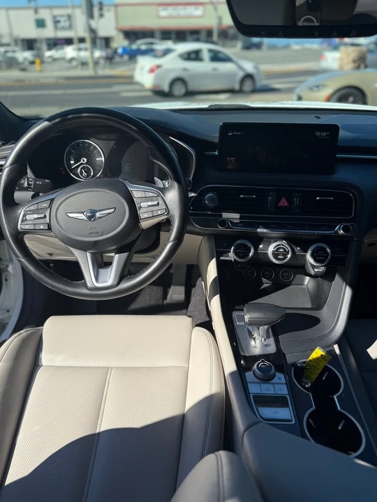 2022 Genesis G70 - Image 7 of 8