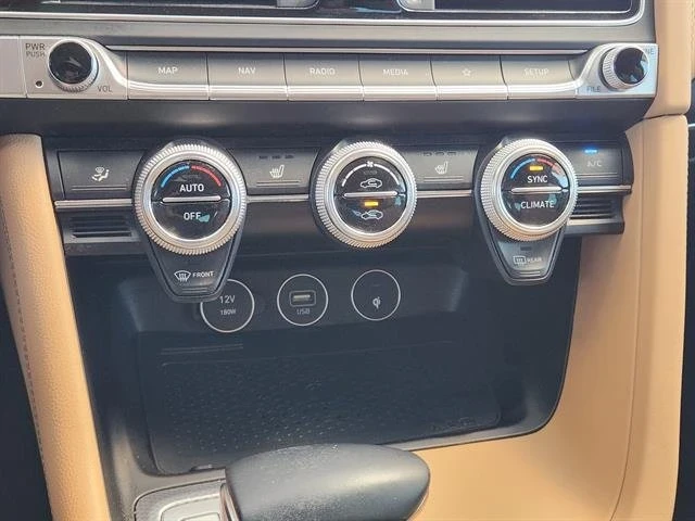 2022 Genesis G70 - Image 12 of 19