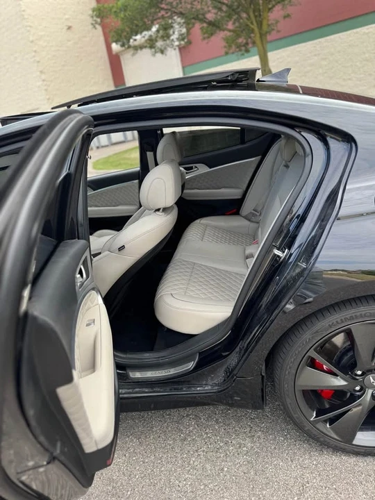 2022 Genesis G70 - Image 11 of 11