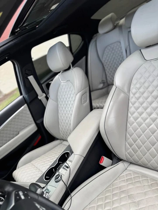 2022 Genesis G70 - Image 10 of 11