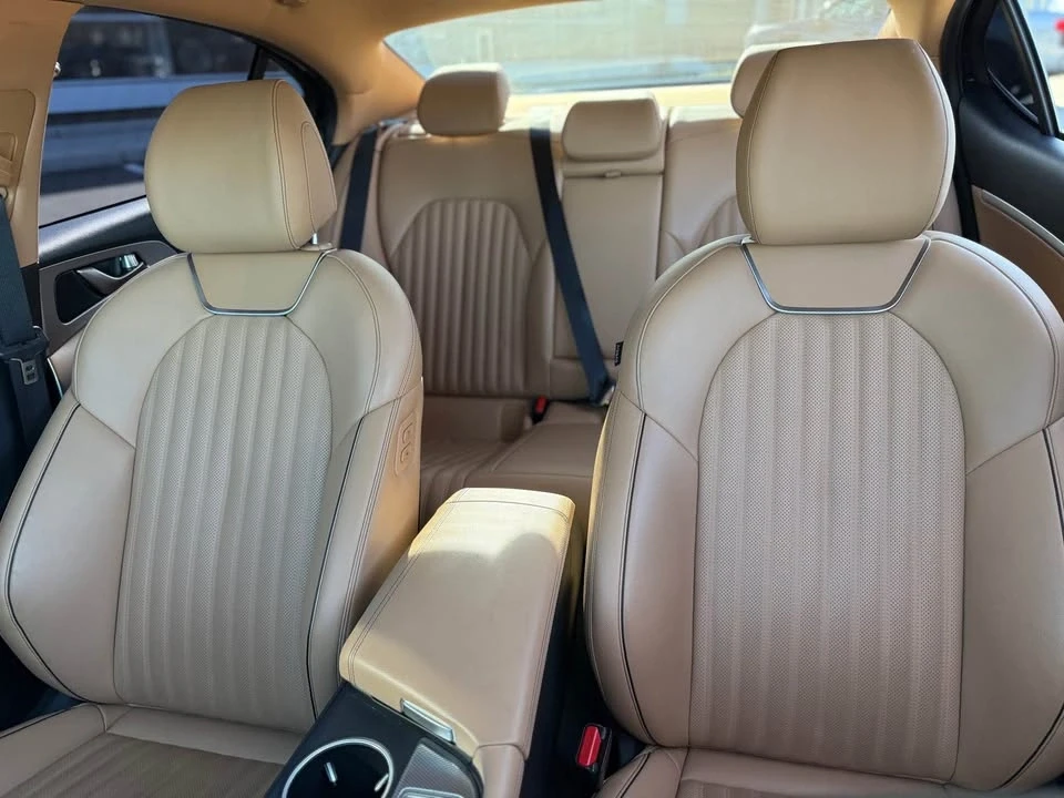 2022 Genesis G70 - Image 6 of 6