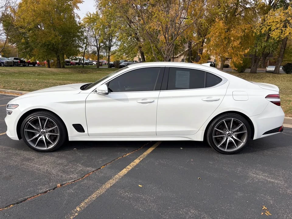 2022 Genesis G70 - Image 3 of 10