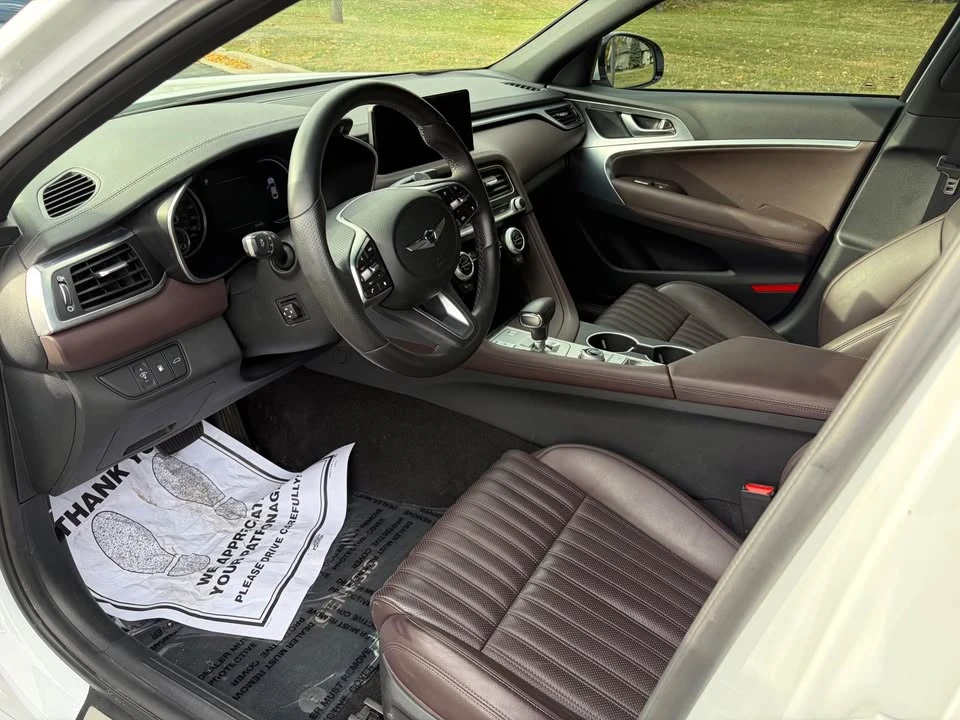 2022 Genesis G70 - Image 6 of 10