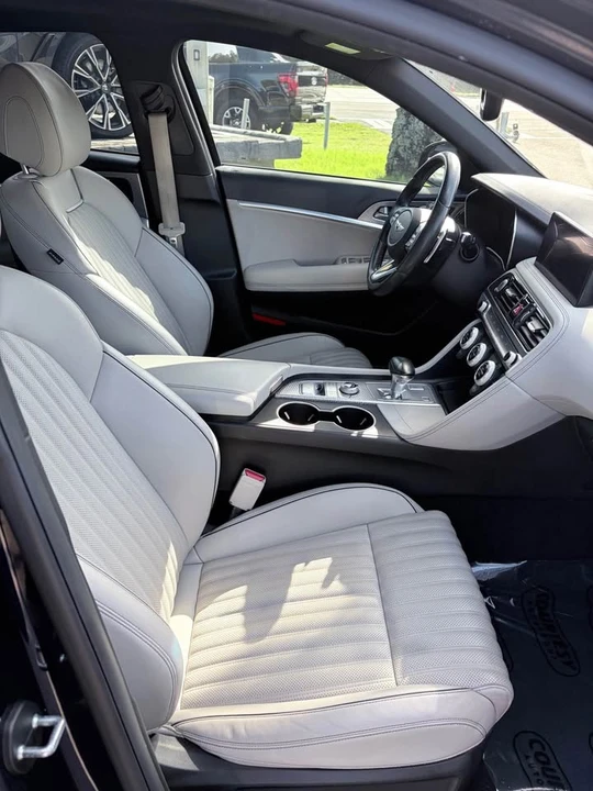 2022 Genesis G70 - Image 4 of 6
