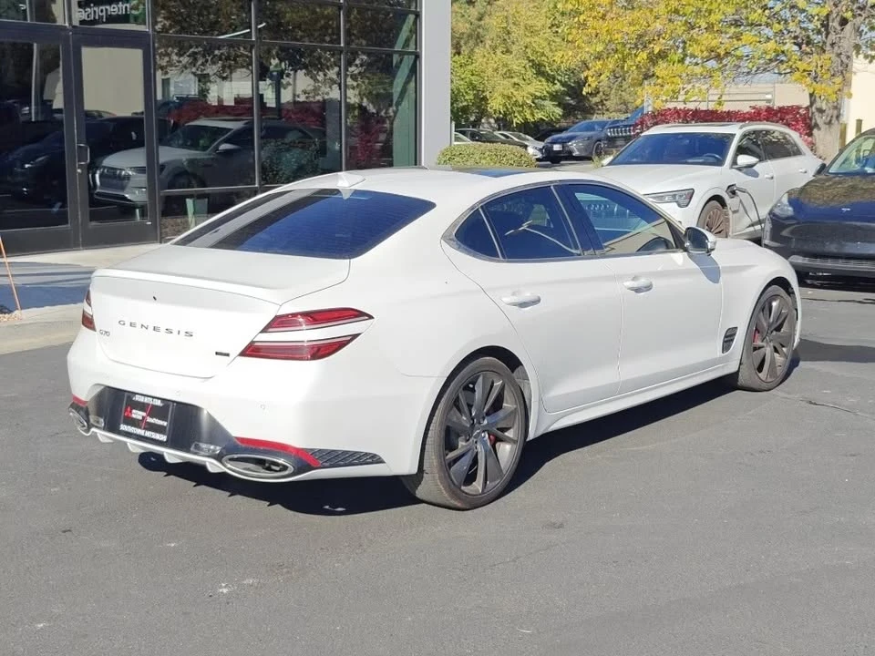 2022 Genesis G70 - Image 7 of 16