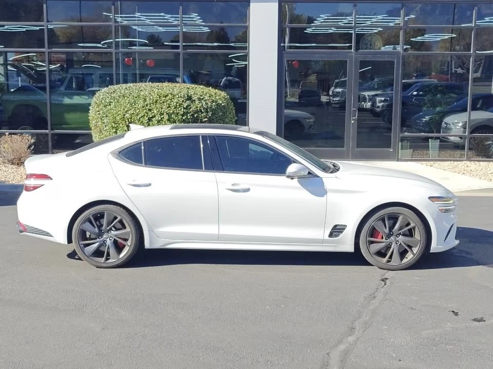 2022 Genesis G70 - Image 8 of 16