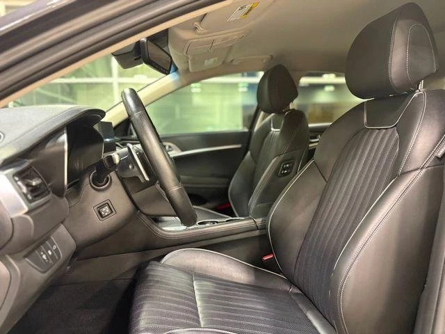 2022 Genesis G70 - Image 9 of 18