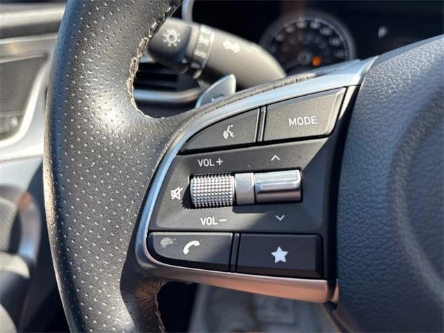 2022 Genesis G70 - Image 13 of 19