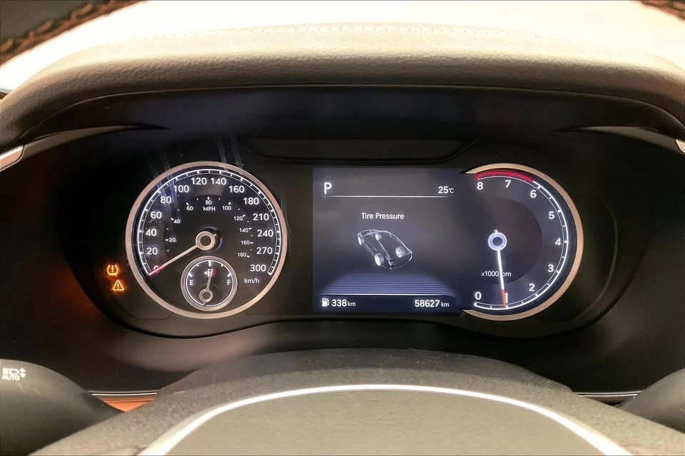 2022 Genesis G70 - Image 13 of 17