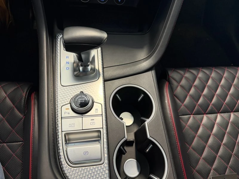 2022 Genesis G70 - Image 14 of 16