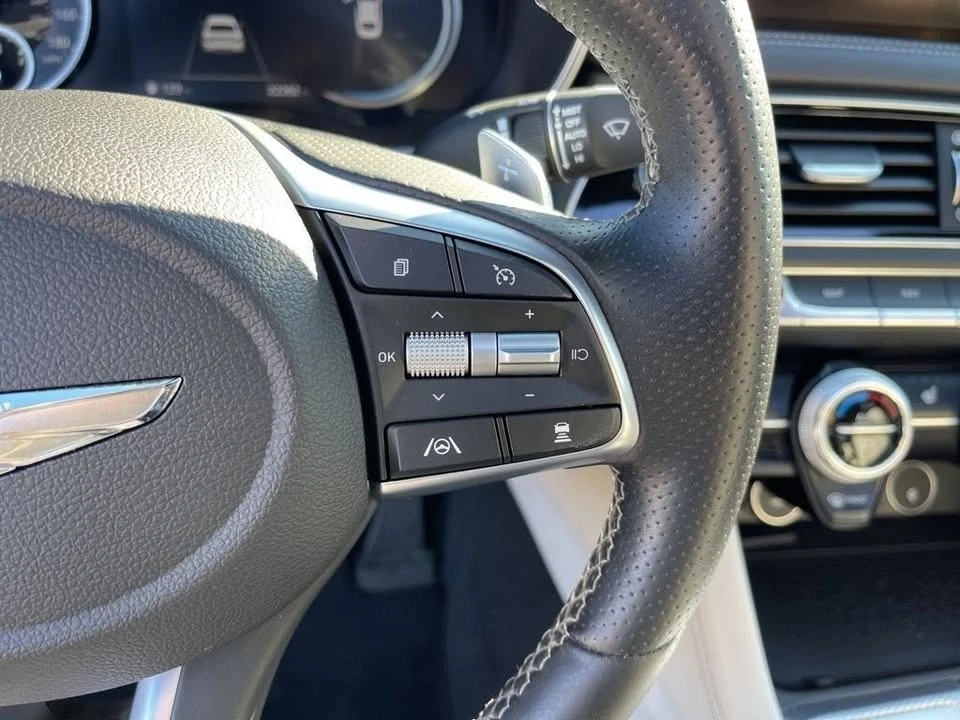2022 Genesis G70 - Image 16 of 19