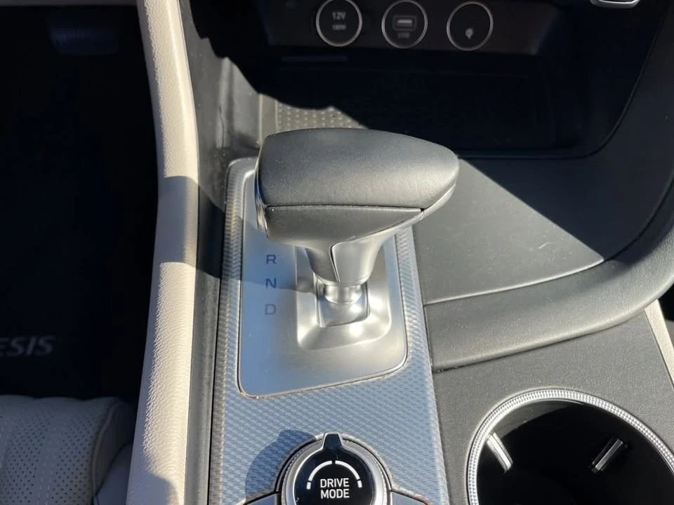 2022 Genesis G70 - Image 12 of 19